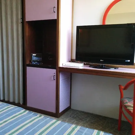 Meditur Hotel Cagliari Santa Maria فندق 3*