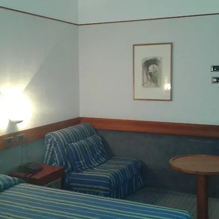 Ξενοδοχείο Meditur Hotel Cagliari Santa Maria Κάλιαρι