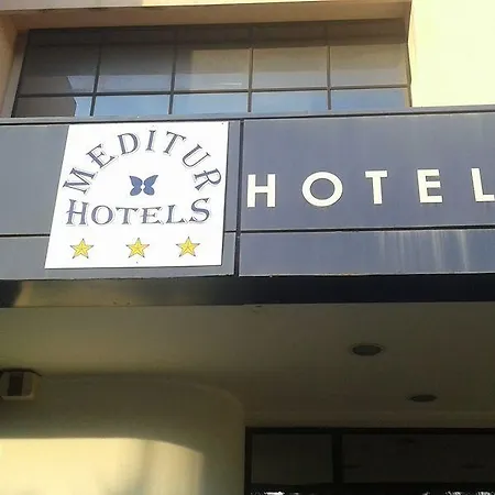 فندق Meditur Hotel Cagliari Santa Maria كالياري