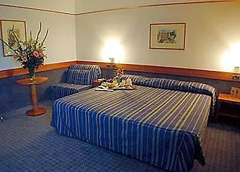 Ξενοδοχείο Meditur Hotel Cagliari Santa Maria 3*
