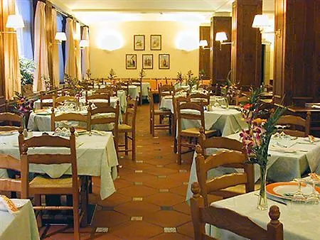 Meditur Hotel Cagliari Santa Maria فندق كالياري
