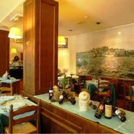 فندق Meditur Hotel Cagliari Santa Maria كالياري