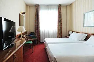 فندق Meditur Hotel Cagliari Santa Maria